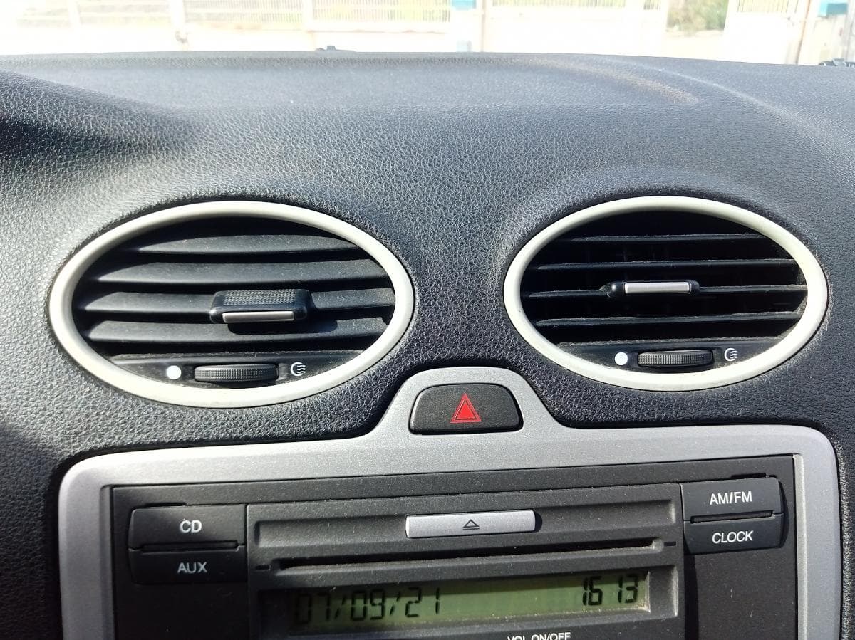 Ford Focus  · Ano 2006 — image 40
