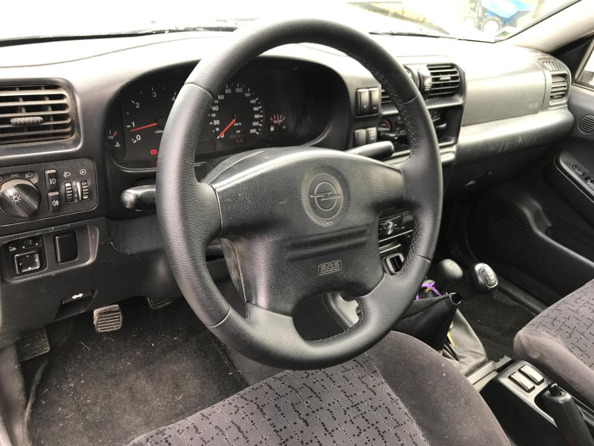 Opel Frontera 2.2 DTI · Ano 2000 — image 19
