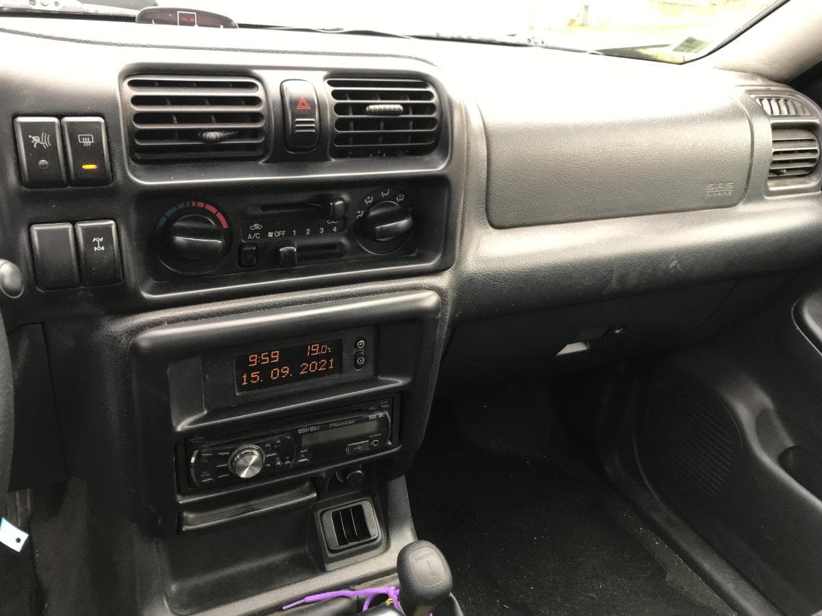 Opel Frontera 2.2 DTI · Ano 2000 — image 21