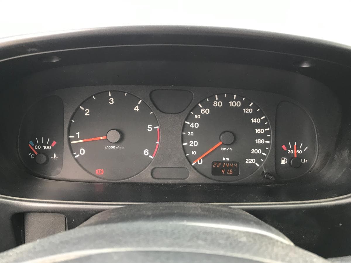 Opel Frontera 2.2 DTI · Ano 2000 — image 24