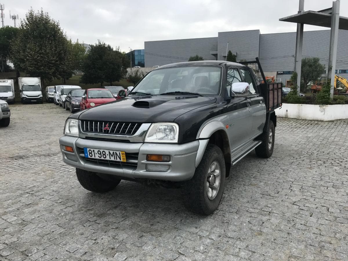 Mitsubishi L200 4x4 · Ano 1999 — imagem 5