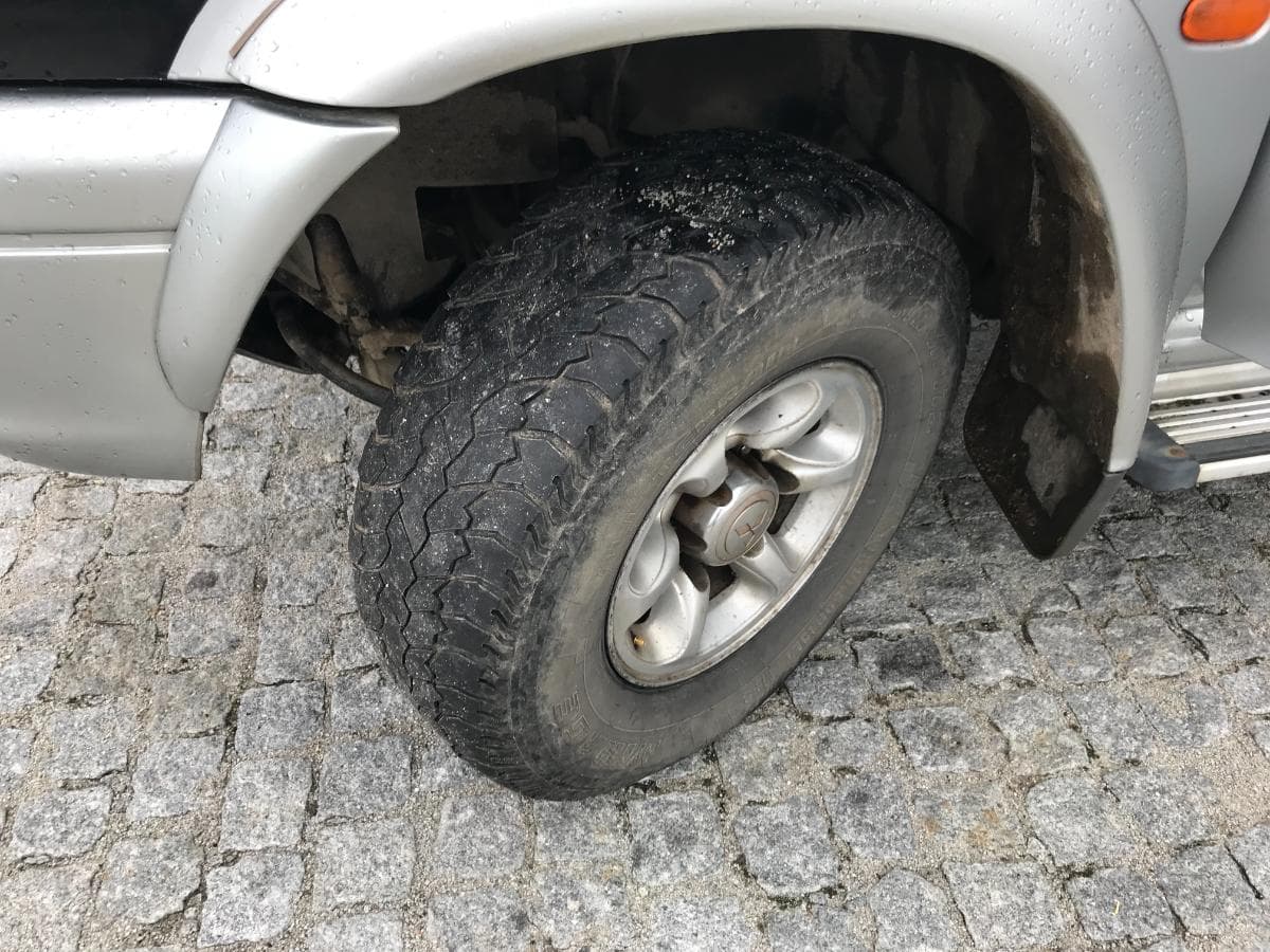 Mitsubishi L200 4x4 · Ano 1999 — imagem 22