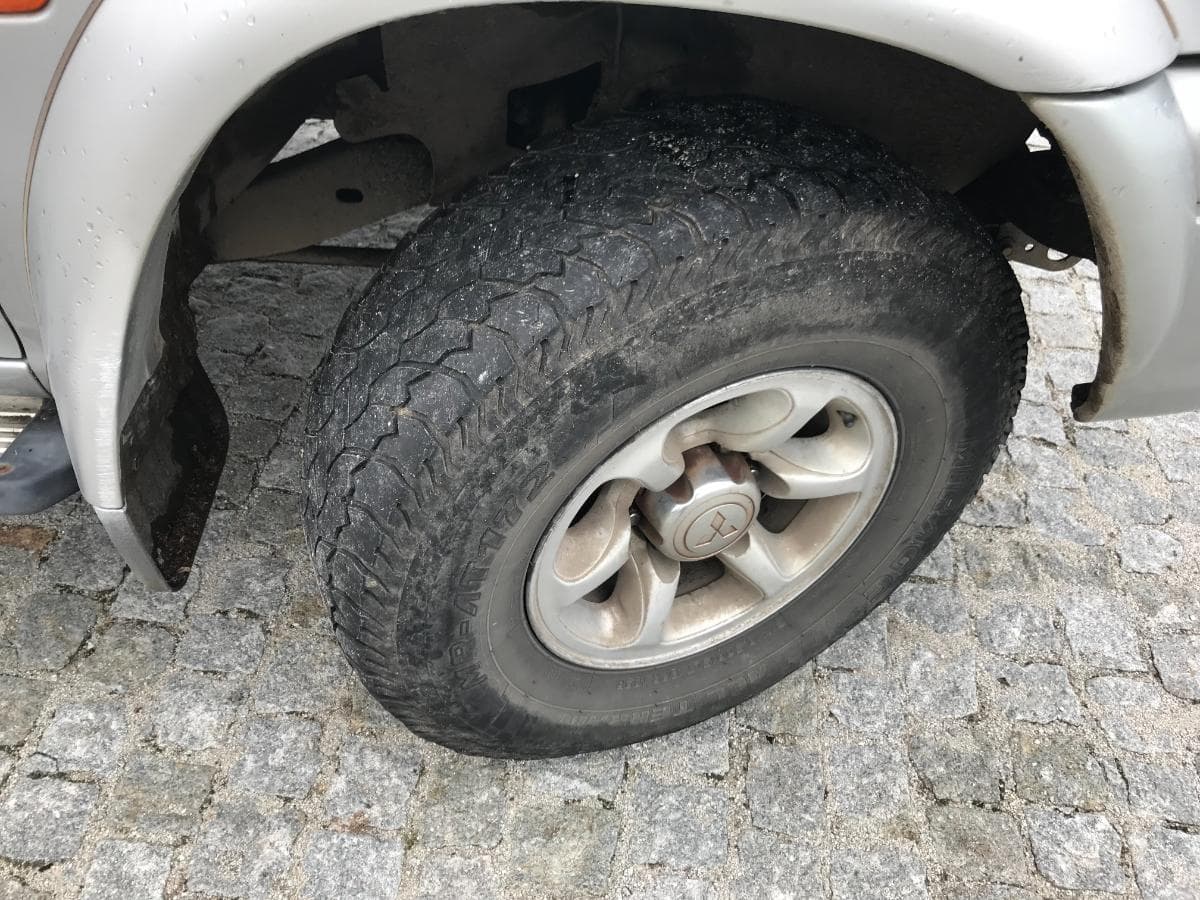 Mitsubishi L200 4x4 · Ano 1999 — imagem 23