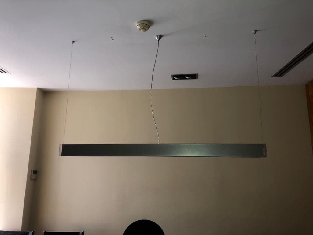 Mobiliario de oficina — imagen 1