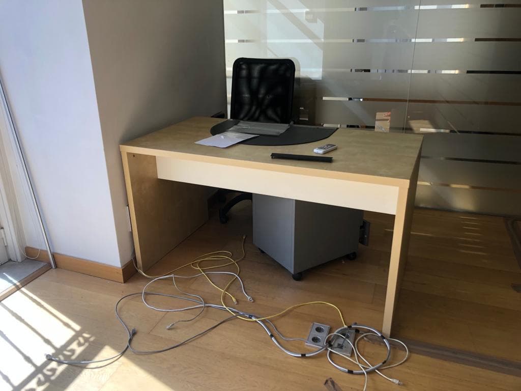 Office Furniture — image 1