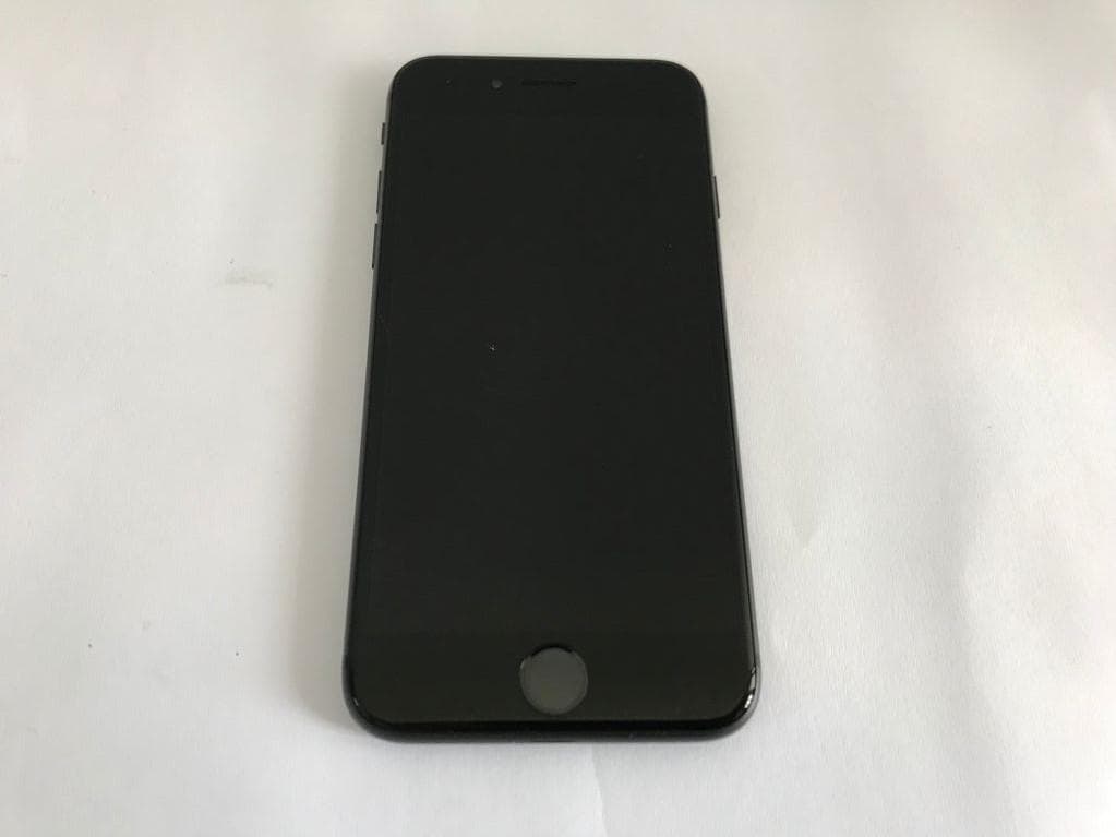 Iphone 8 — image 4