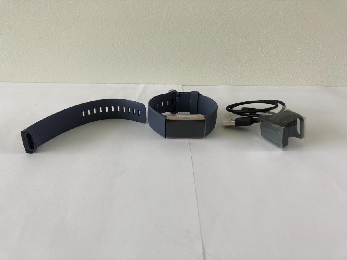 SmartWatch FitBit — image 5