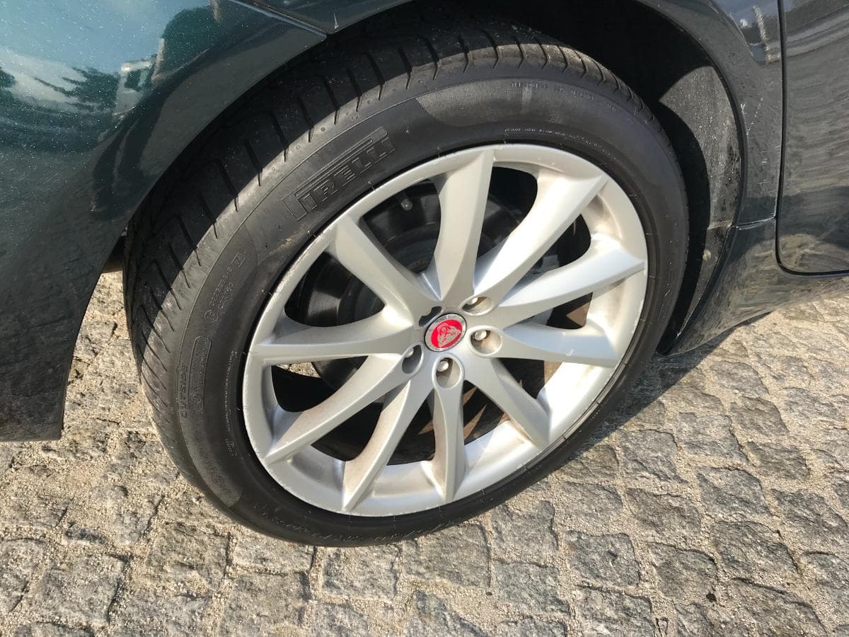 Jaguar XJ 3.0 · Ano 2013 — image 15