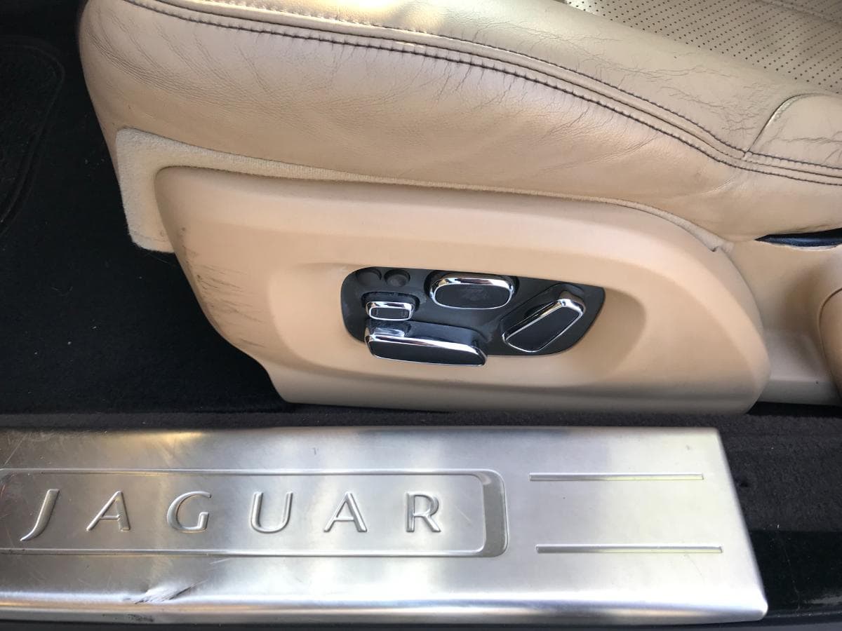 Jaguar XJ 3.0 · Ano 2013 — image 21