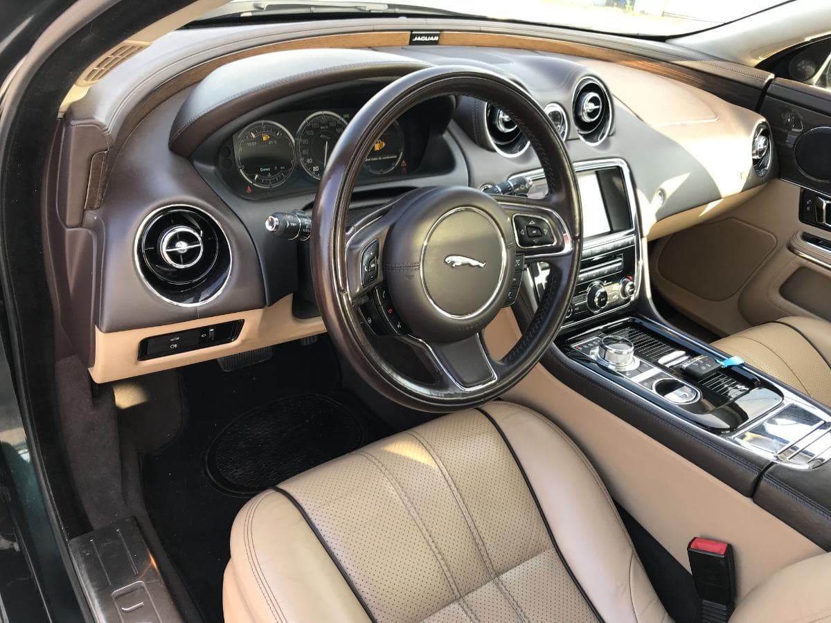 Jaguar XJ 3.0 · Ano 2013 — image 27