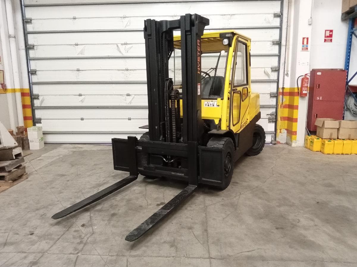Empilhador Hyster H5.5FT · Ano 2006 — image 1