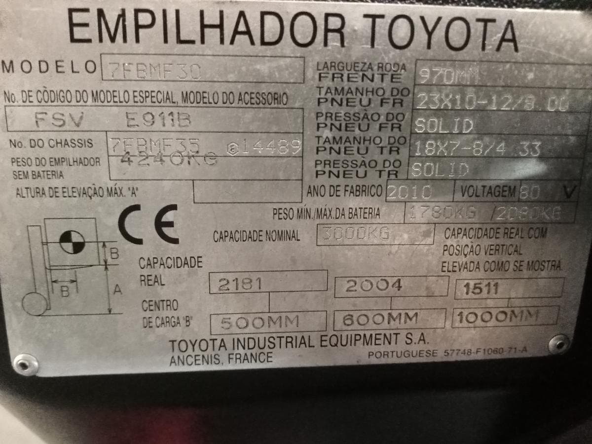 Empilhador Toyota Elétrico · Ano 2010 — imagem 14