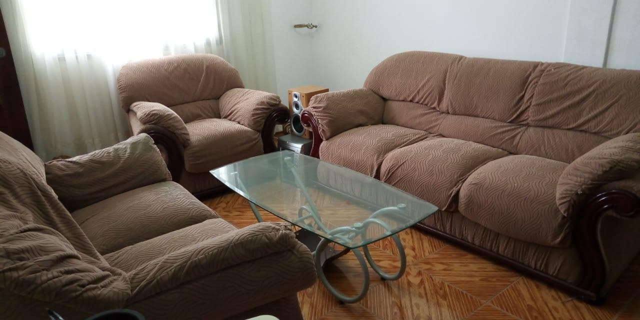 Mobilier de Lar · — image 2