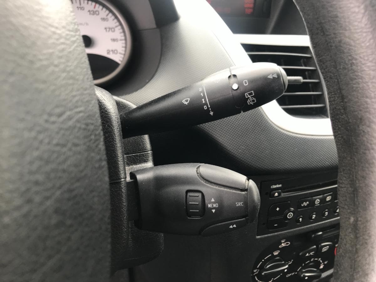 Peugeot 206+ · Ano 2010 — imagem 21