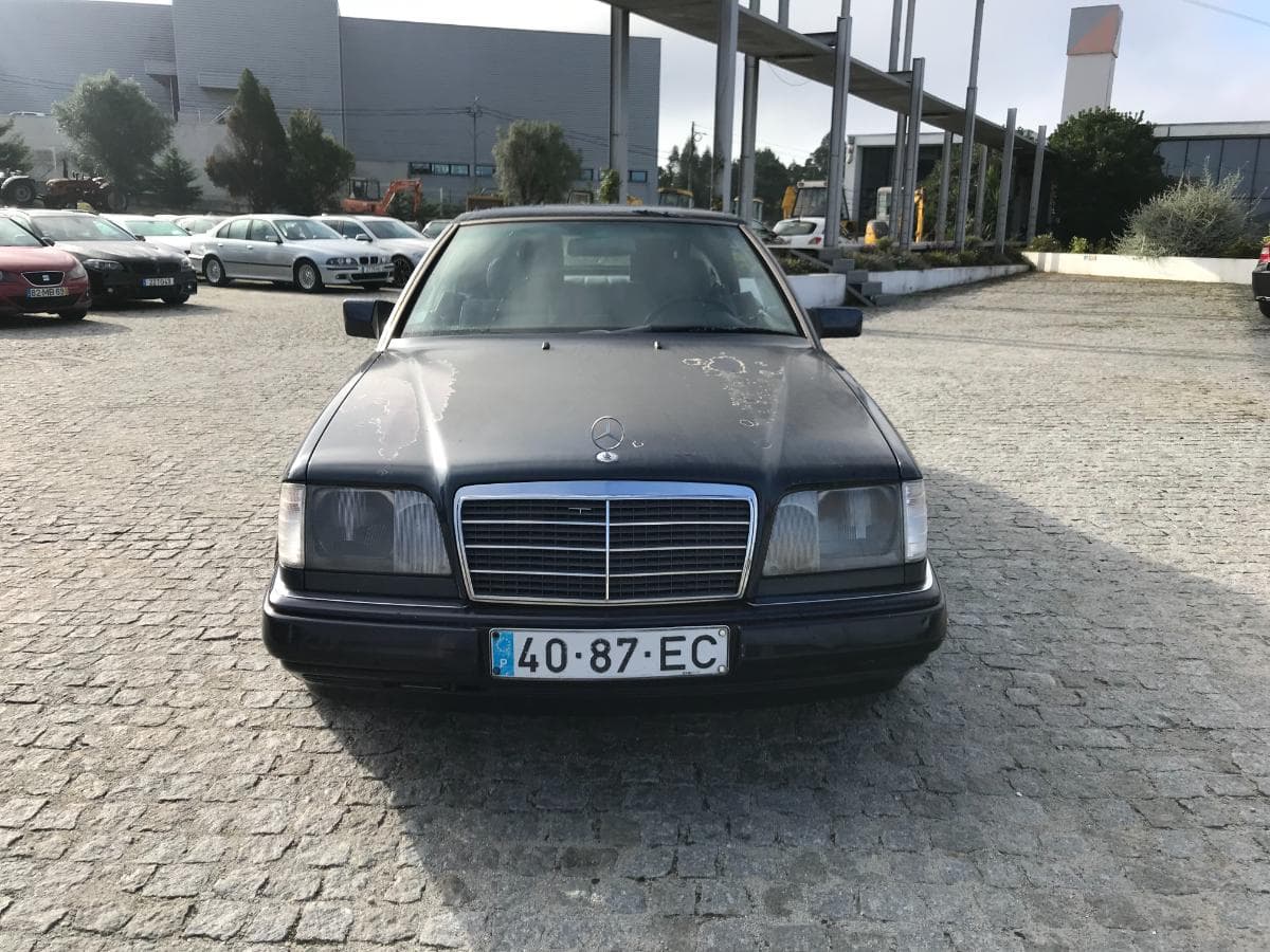 Mercedes-Benz E200 Cabrio · Ano 1994 — imagem 2