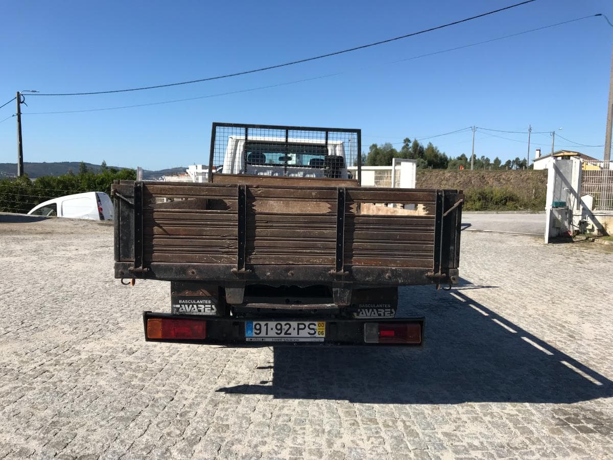 Mitsubishi Canter · Cabine Dupla · 6 Lugares · Ano 2000 — imagem 7
