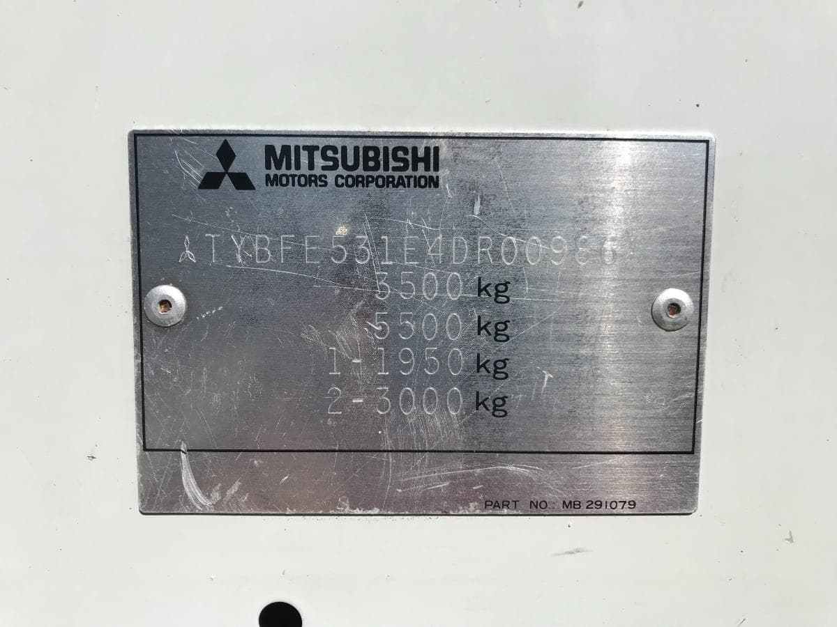 Mitsubishi Canter · Cabine Dupla · 6 Lugares · Ano 2000 — imagem 3