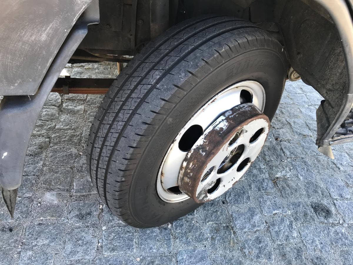 Mitsubishi Canter · Cabine Dupla · 6 Lugares · Ano 2000 — imagem 11