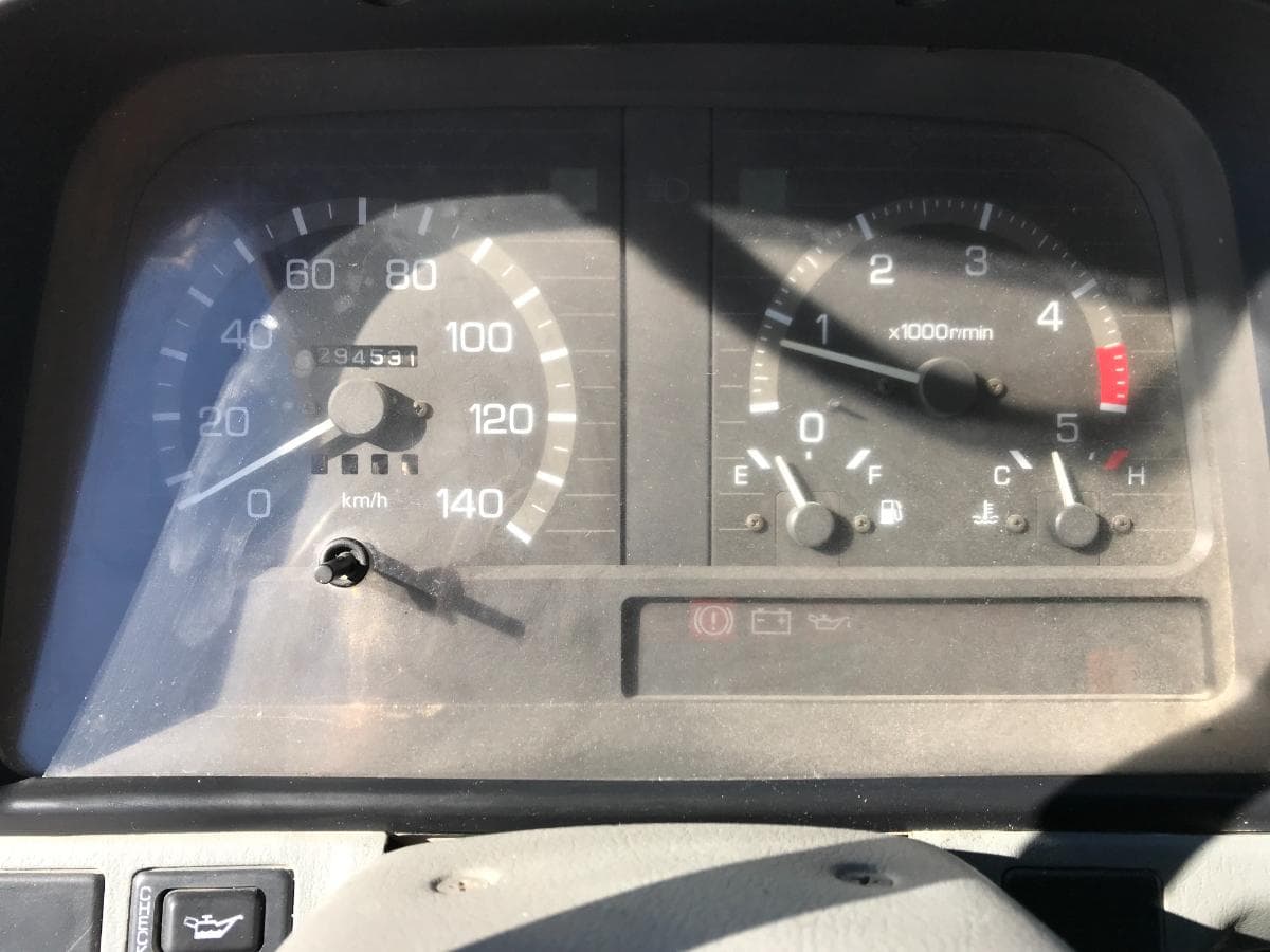 Mitsubishi Canter · Cabine Dupla · 6 Lugares · Ano 2000 — imagem 17