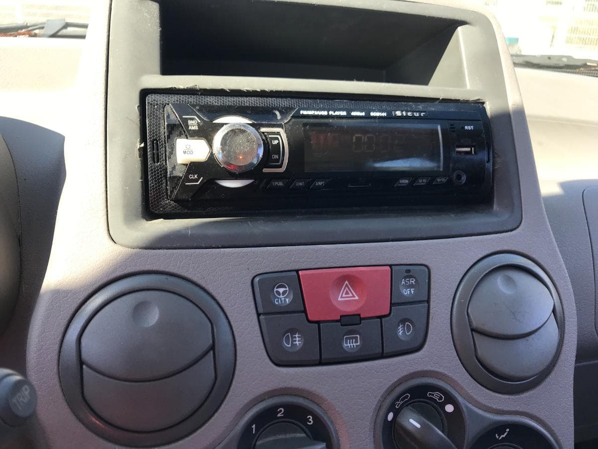 Fiat Panda 1.3D Multijet · Ano 2006 — imagem 24