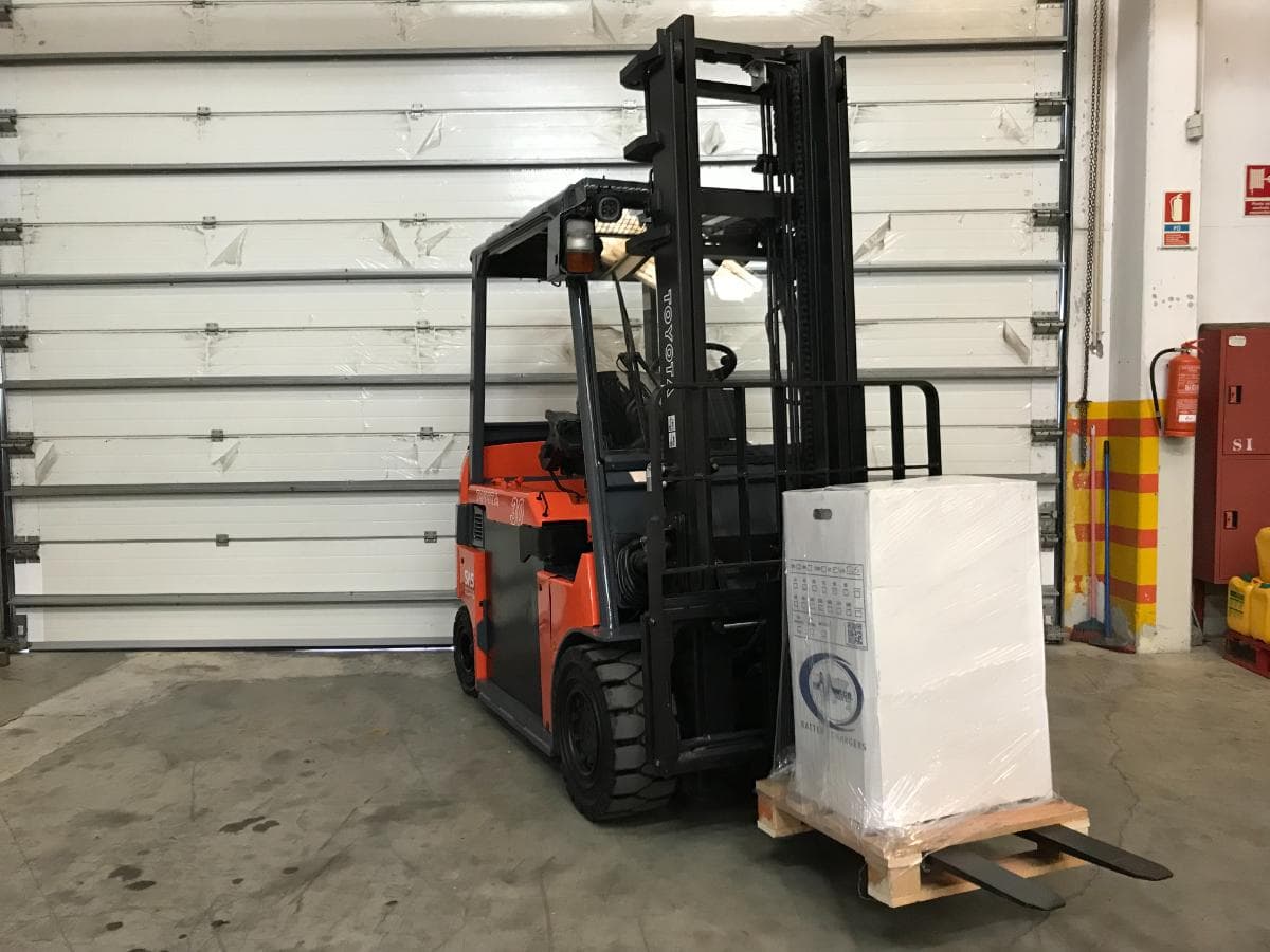 Empilhador Toyota 7FBM30 · 3000kgs — image 2