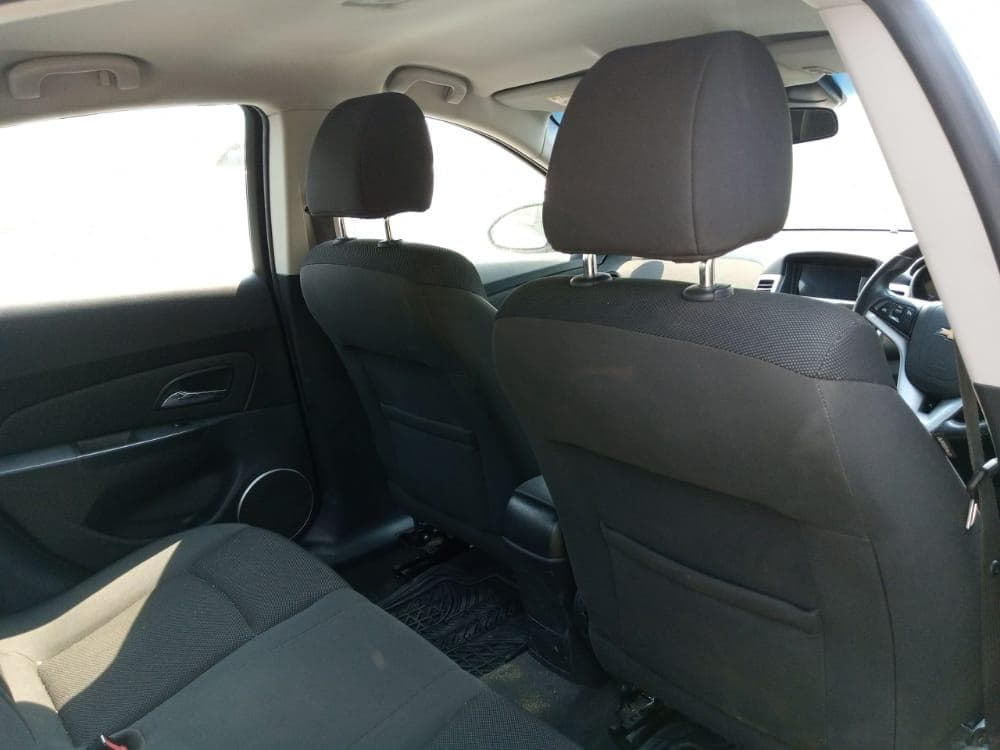 Chevrolet CRUZE · — imagen 2