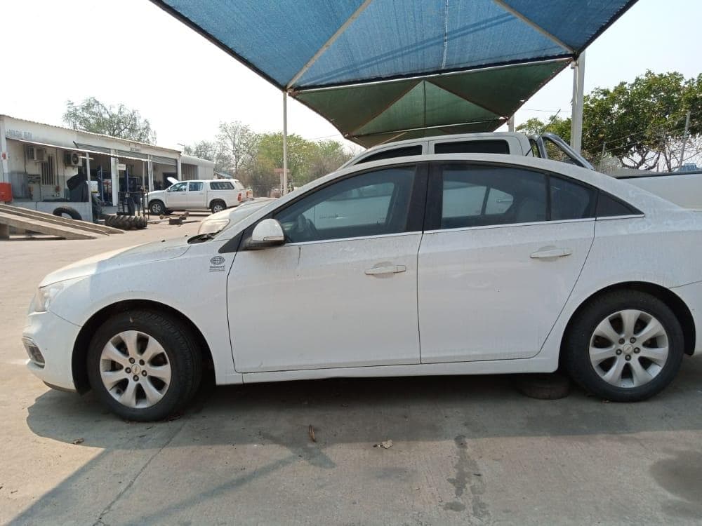 Chevrolet CRUZE · — imagem 2