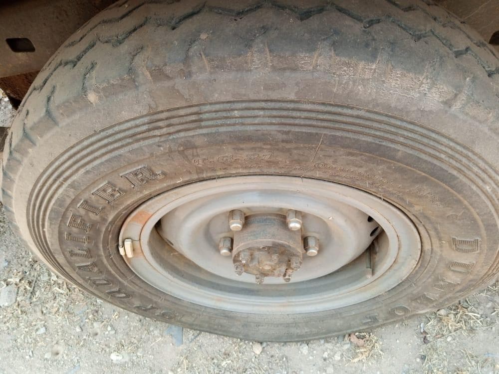 Toyota Landcruiser · — imagem 7