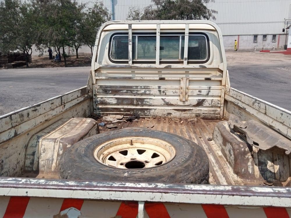 Toyota Landcruiser · — imagem 12