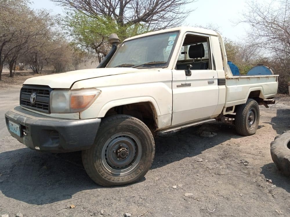 Toyota Landcruiser · — imagem 11