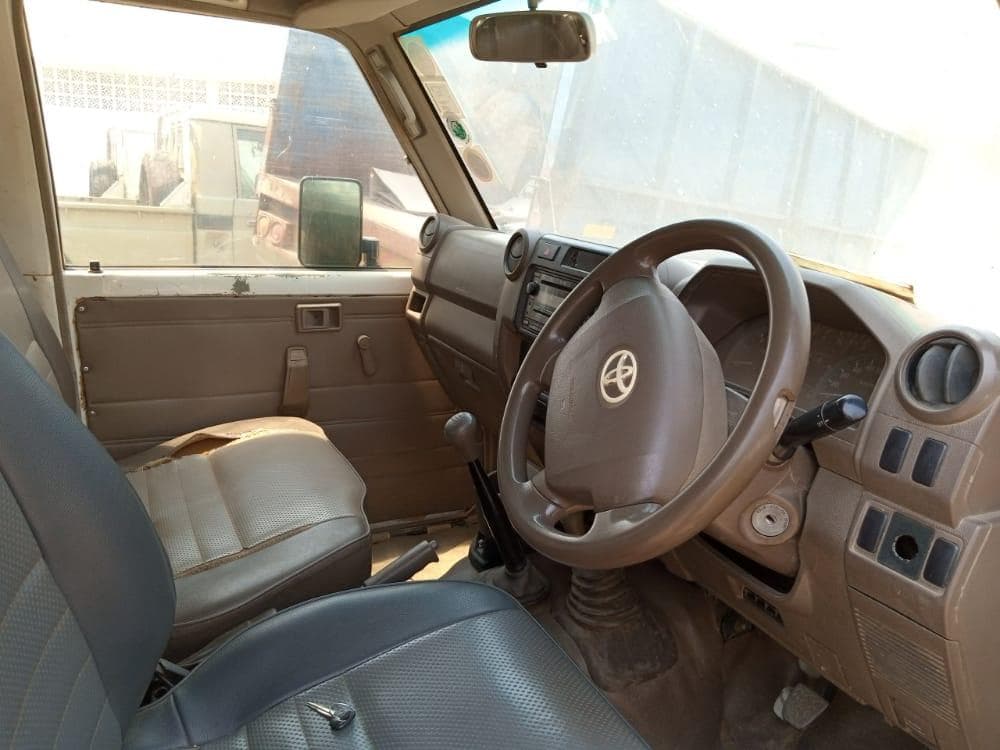 Toyota Landcruiser · — imagem 10