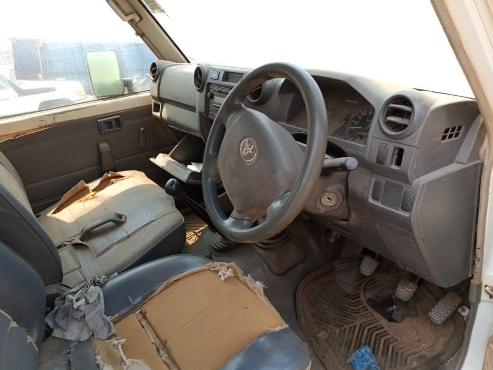 Toyota Landcruiser · — imagen 3