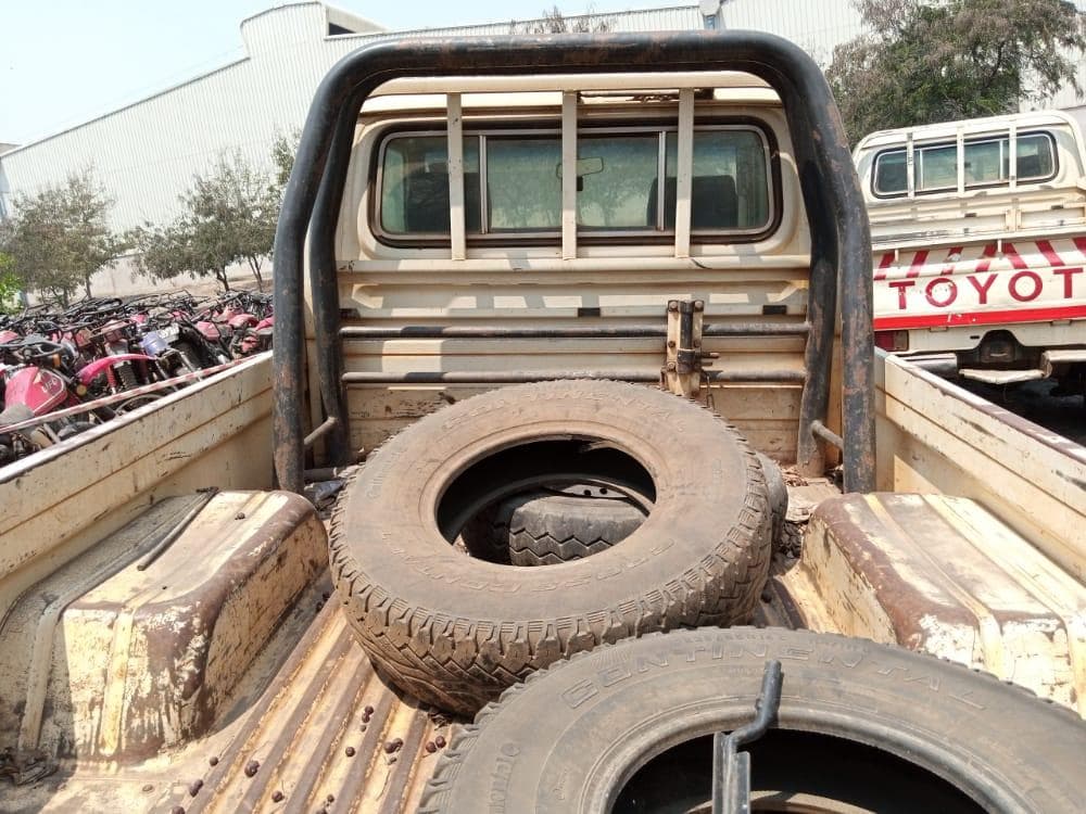 Toyota Landcruiser · — imagen 4