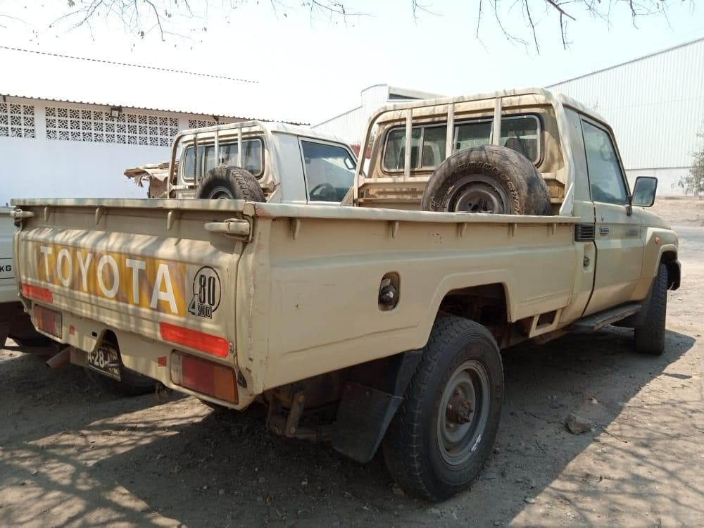 Toyota Landcruiser · — imagem 5