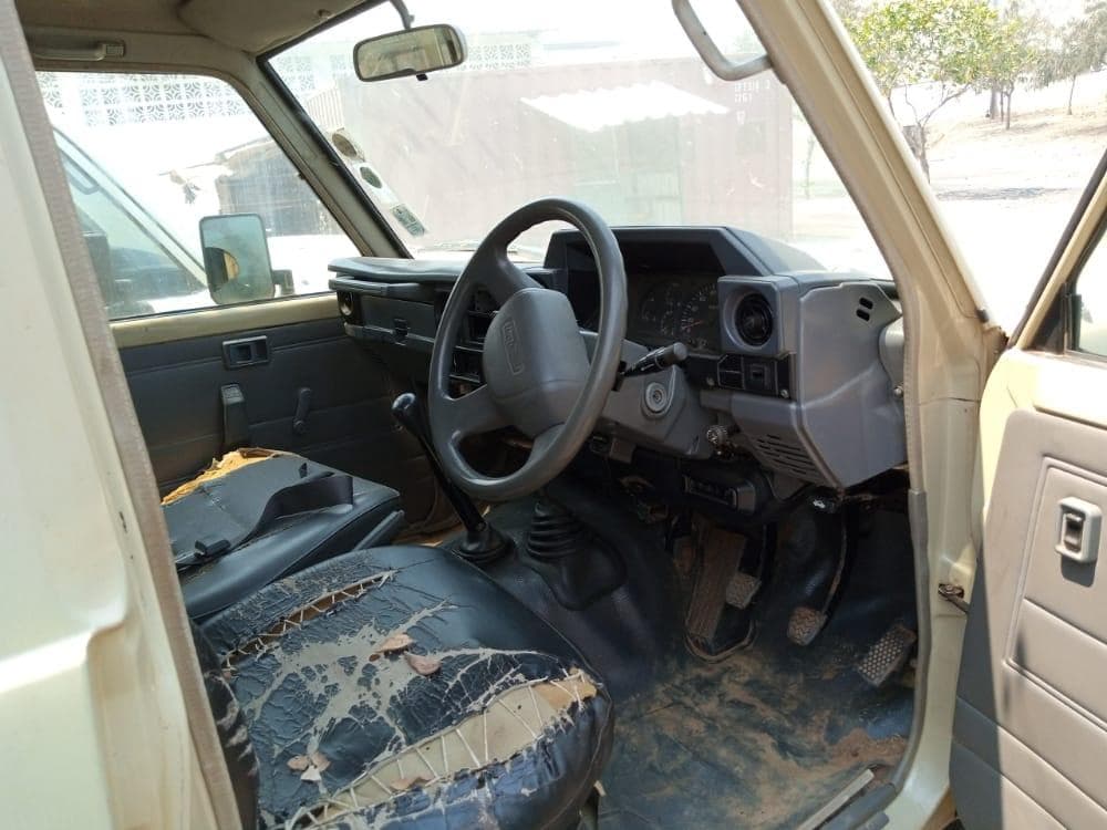 Toyota Landcruiser · — imagem 8