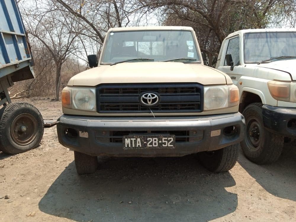 Toyota Landcruiser · — imagem 12