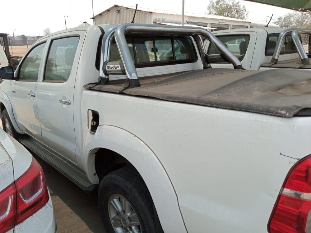 Toyota Hilux D4D · — imagem 9
