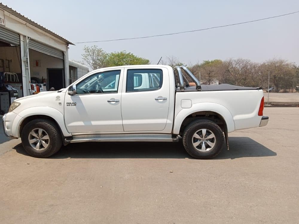 Toyota Hilux D4D · — imagem 12