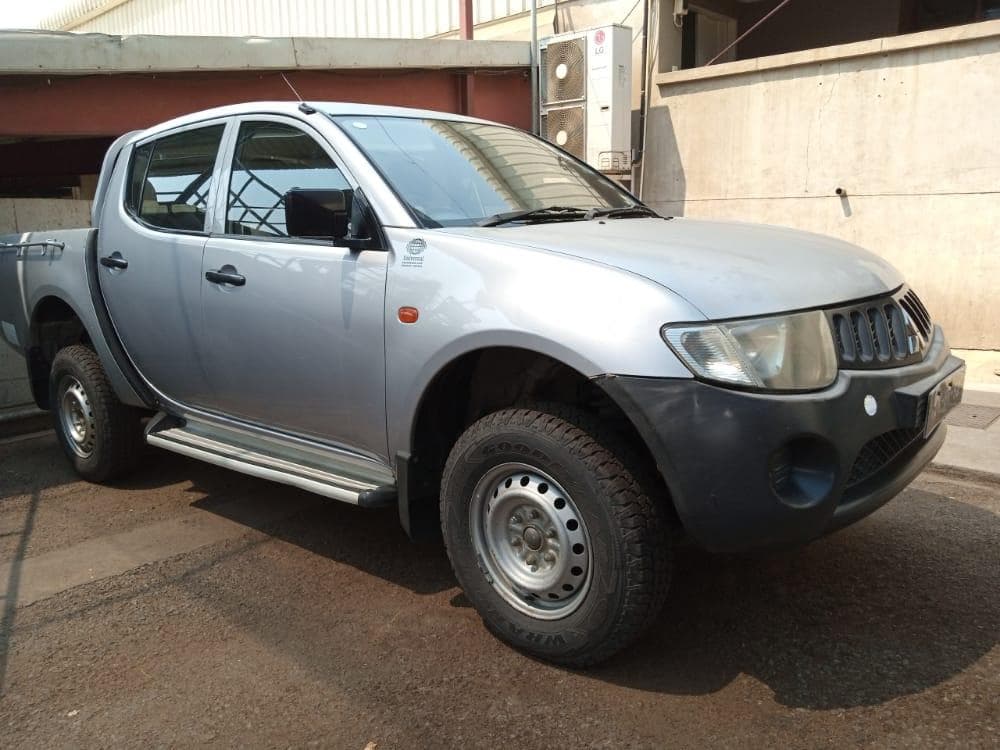 Mitusbishi L200 · — imagen 8