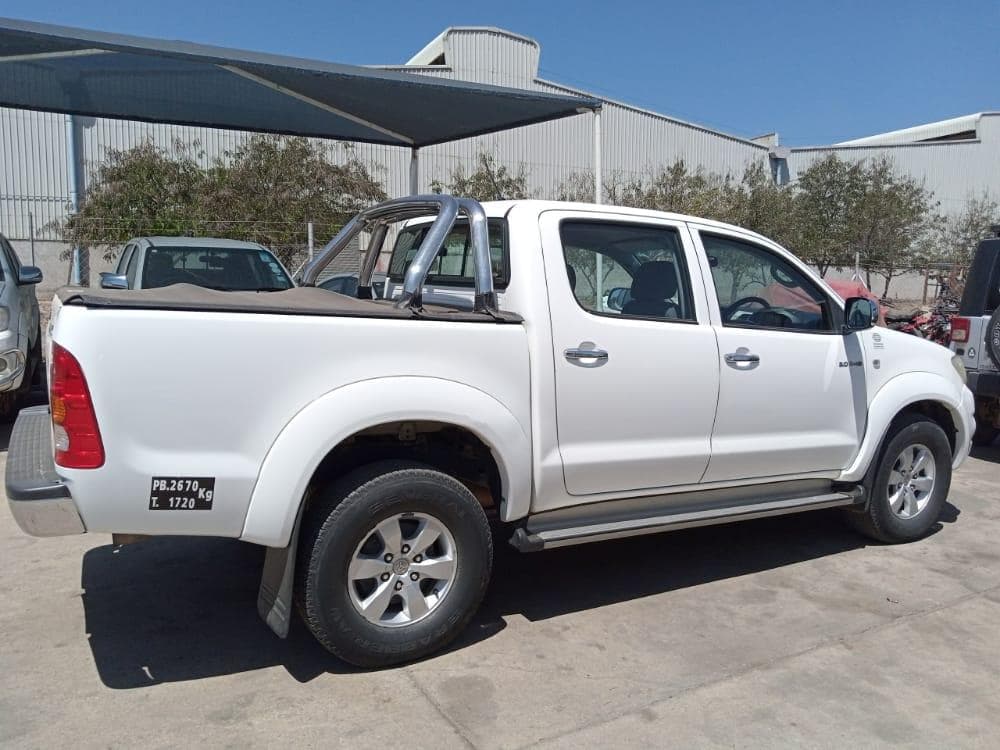Toyota Hilux D4D · — imagem 11