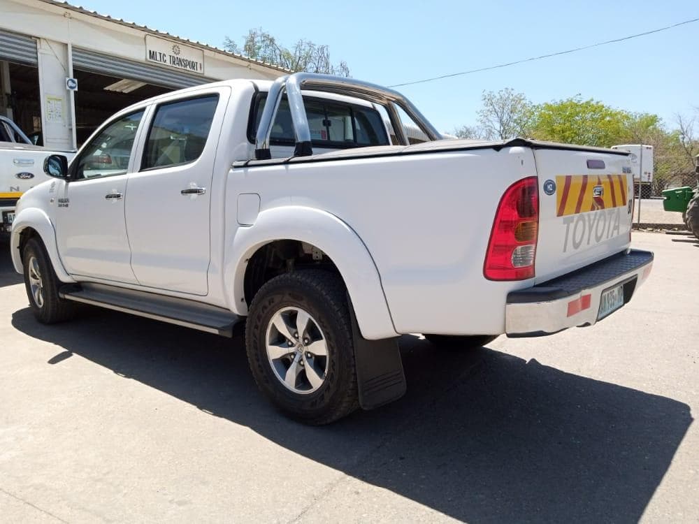Toyota Hilux D4D · — imagem 3