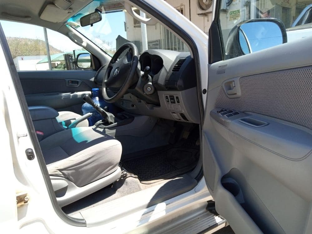 Toyota Hilux D4D · — imagem 10