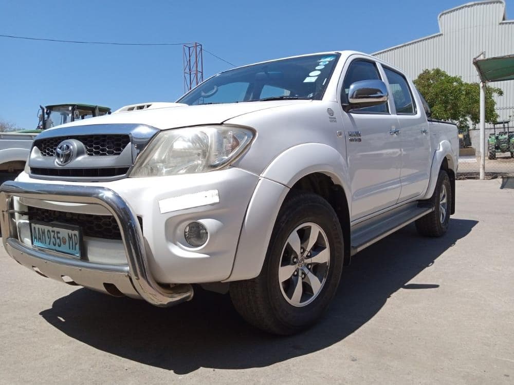 Toyota Hilux D4D ·
