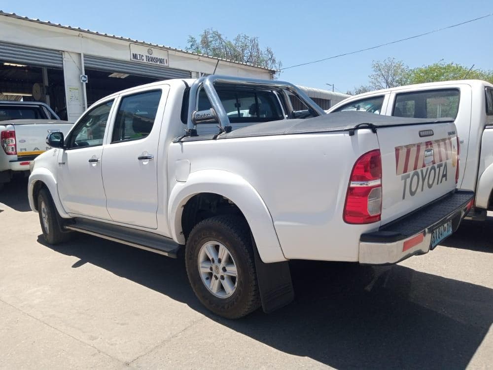 Toyota Hilux D4D · — imagem 10