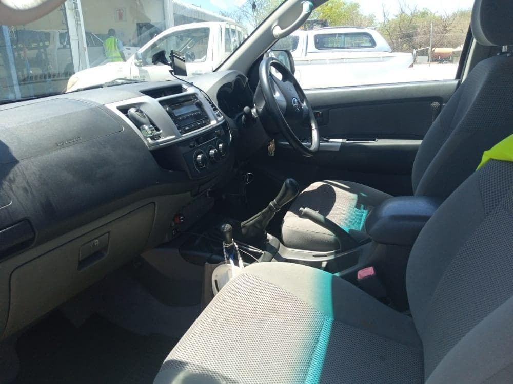 Toyota Hilux D4D · — imagem 13