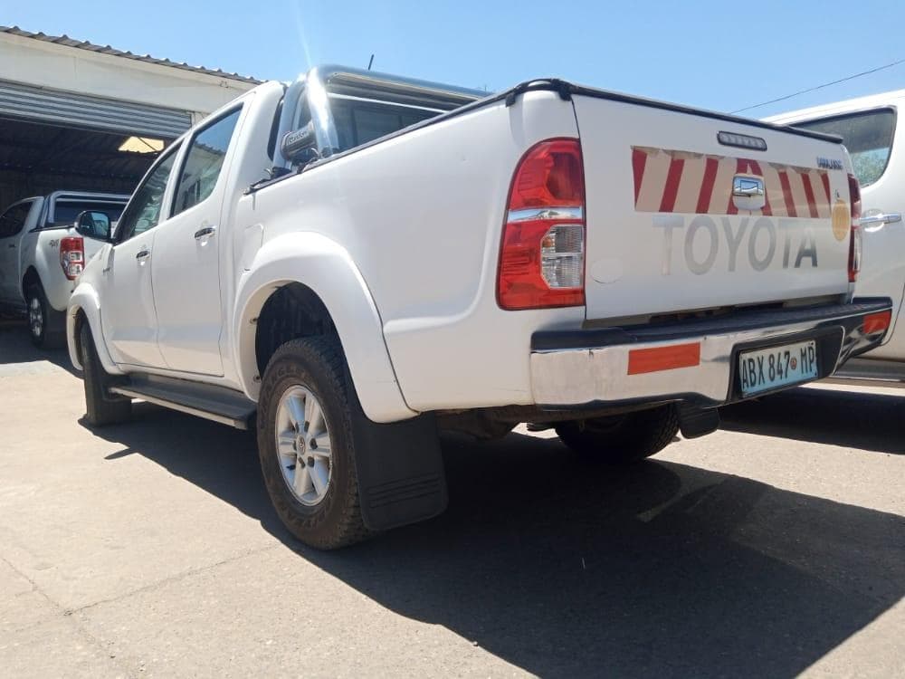 Toyota Hilux D4D · — imagem 17