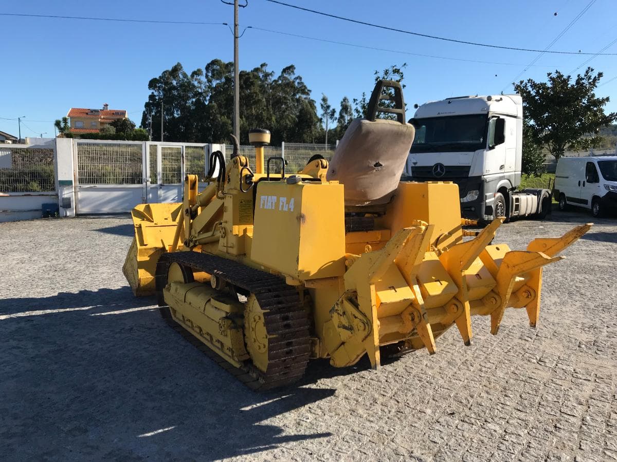 Pá Rastos Fiat Allis FL4L · Ano 1983 — imagem 5