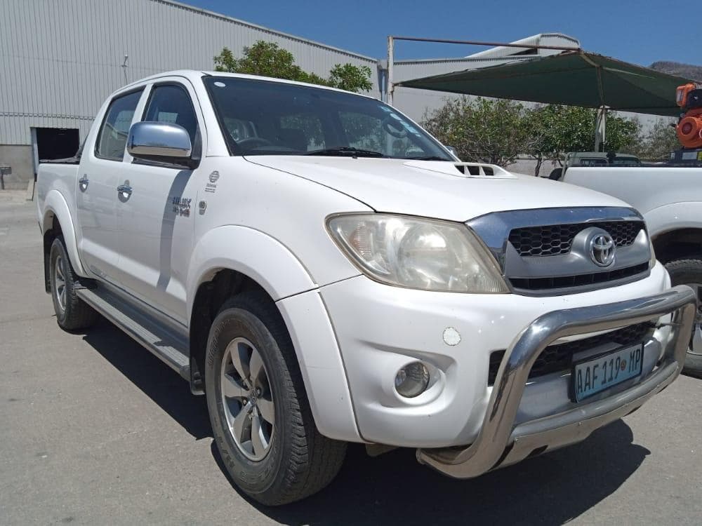 Toyota Hilux D4D ·