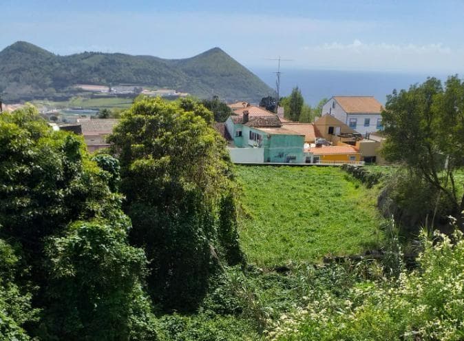Lote para Construção · Angra do Heroismo