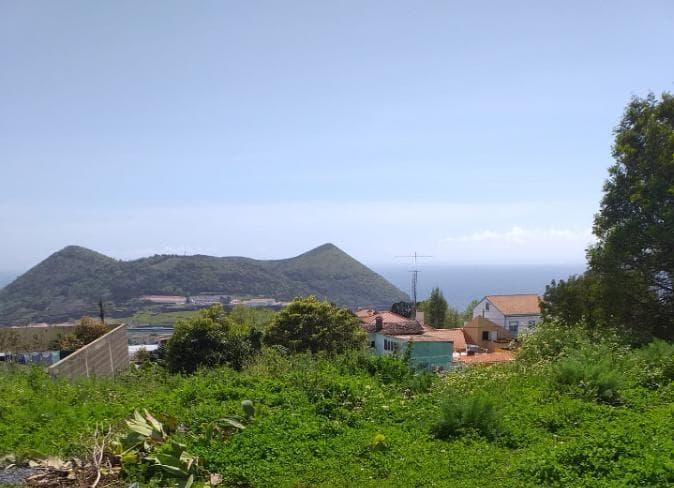 Lote para Construção · Angra do Heroismo